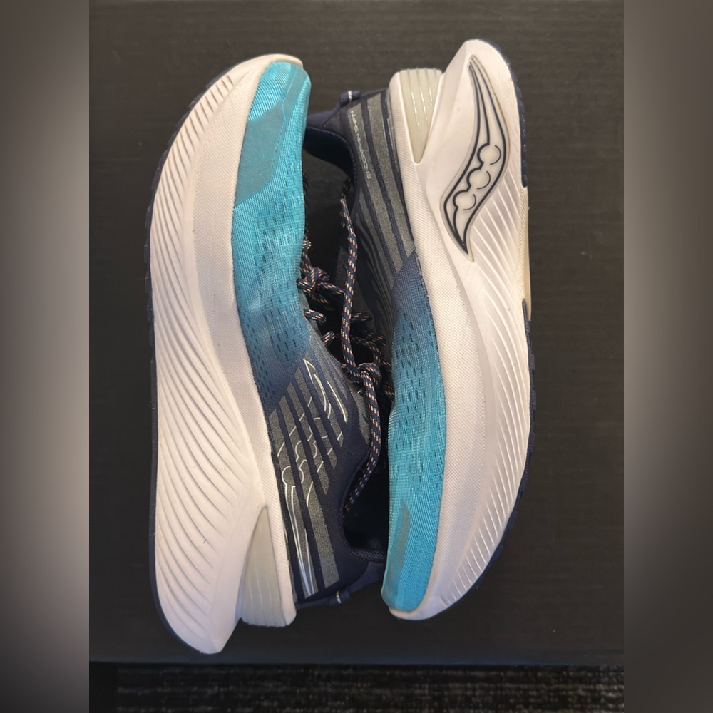 Men’s Saucony Endorphin Shift 3 w/ Speed Roll Technology Running Shoes - Picture 3 of 9